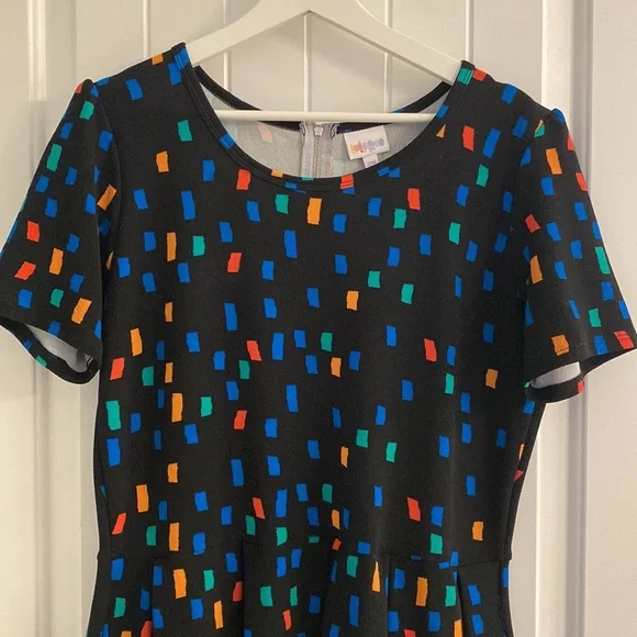 Retro dress, very stretchy and comfy! - Picture 2 of 6